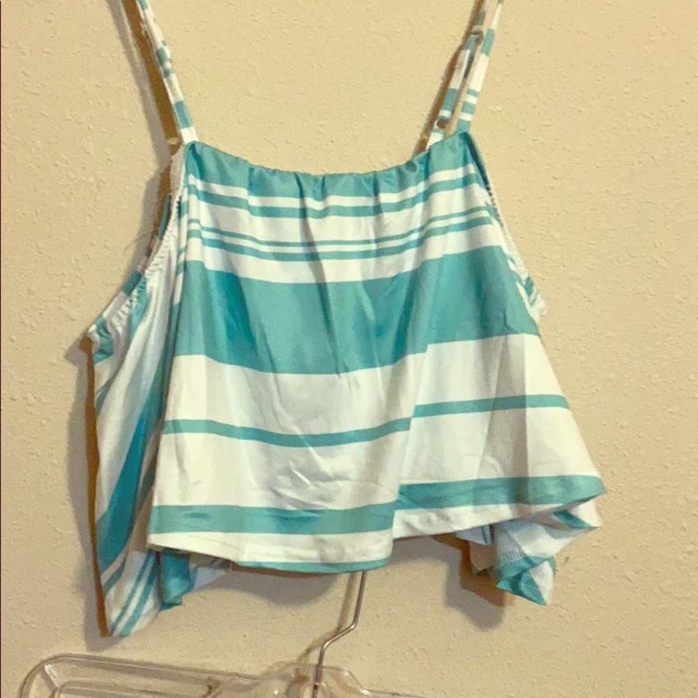 Tank top/crop top with matching shorts